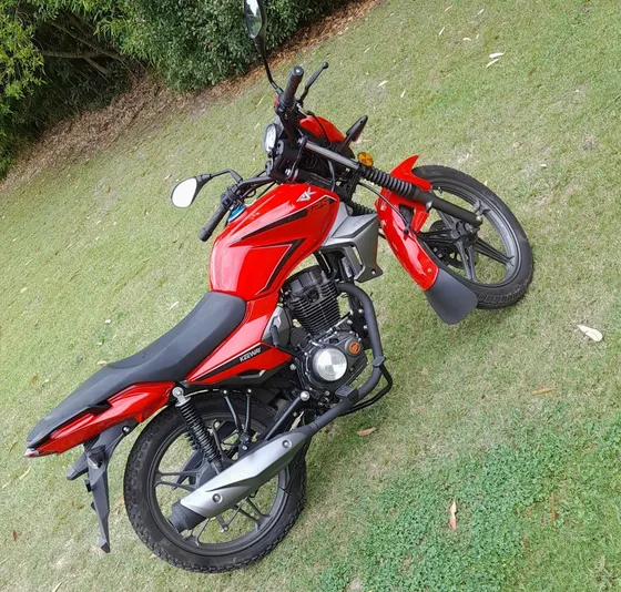 Moto Keeway 125  En Perfecto Estado Como Nueva