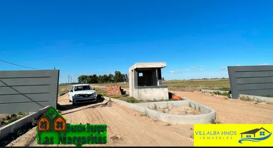 Lotes Con Escritura - Barrio Parque Las Margaritas - Domselaar San Vicente