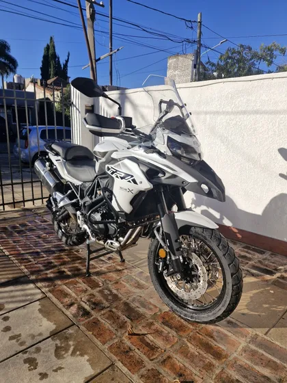 Benelli Trk 502x