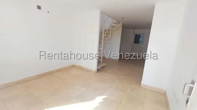 Milagros Inmuebles Casa Venta Barquisimeto Lara La Ensenada Economica Residencial Economico Código Inmobiliaria Rent-a-house  25-19525