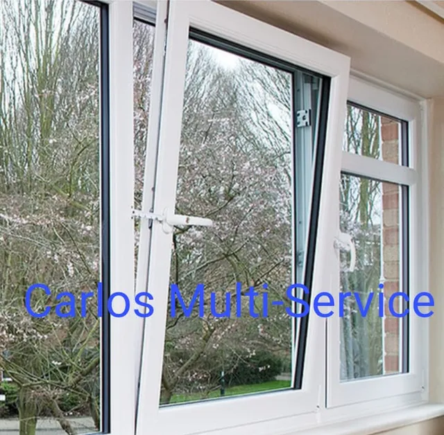 Ventanas, Puertas Flotantes, Comerciales 849-859-5998. 