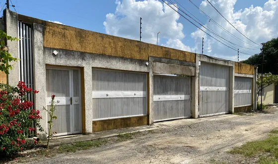 Casa En La Urb. Doña Rosa Ve21-002ds-rcas/fzam