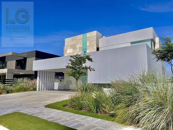 Casa En  Venta En Nuevo Quilmes
