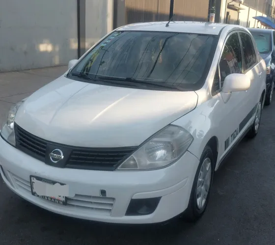 Nissan Tiida 1.8 Sense Sedan Mt