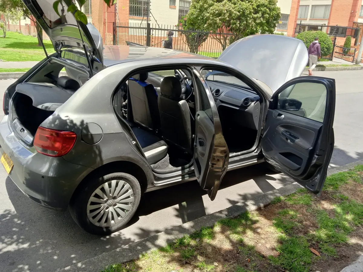 Volkswagen Gol Motion 2013640110991413781211