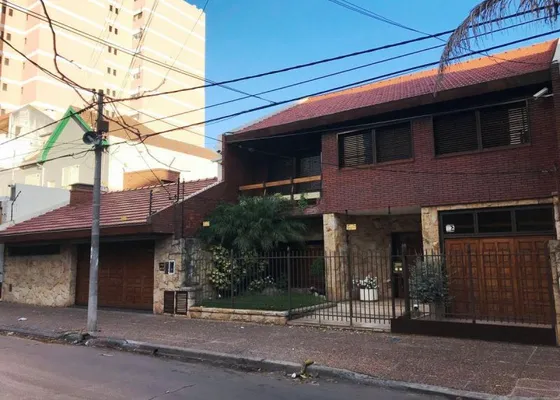 Casa En Venta En Ramos Mejia Centro