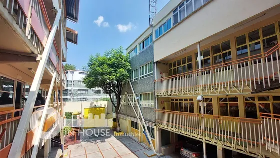 Edificio Construido Para Escuela Primaria En 4 Niveles A Unos Pasos De Tlalpan