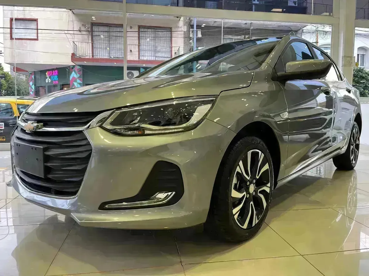 Chevrolet Onix Plus 1.0 Turbo Premier AT