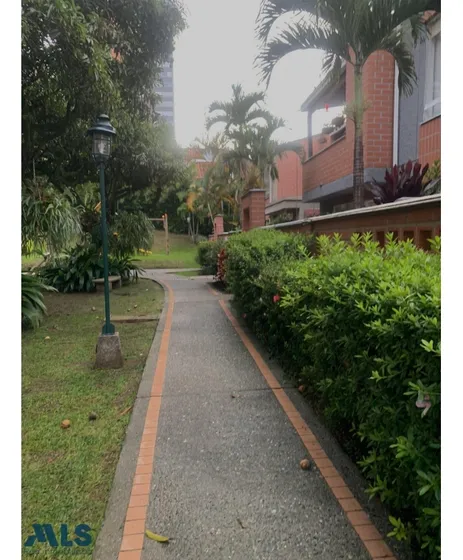 Casa En Castropol(mls#253293)