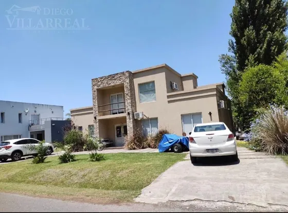 Casa - Ituzaingo  - Venta - Barrio Cerrado - Altos Del Sol -