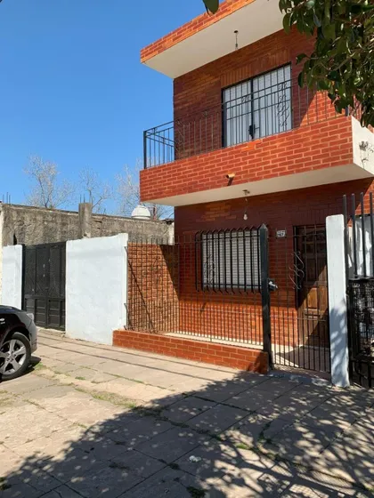 Departamento En Venta - 1 Dormitorio 1 Baño - 200mts2 - Merlo