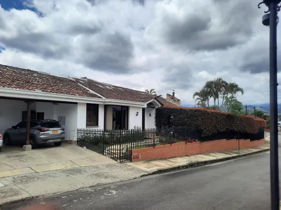 Casa Exclusiva En Venta En Popayán - Conjunto Residencial Luna Blanca