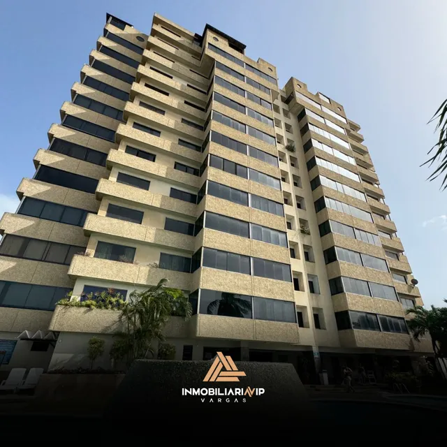 Ref 007 - 862  Grupo Inmobiliaria Vip Te Ofrece Apartamento En Venta Ubicado Av Playa , Estado La Guaira con Piscina