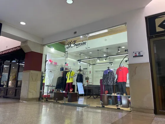 En Venta Local Comercial Con Mezzanine En El C.c Palma Real, Bogotá (18660).