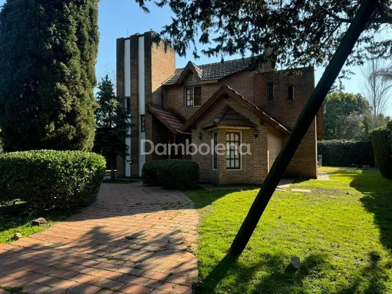 Casa Chalet  En Venta Barrio Cerrado Banco Provincia Francisco Álvarez, Moreno, G.b.a. Zona Oeste