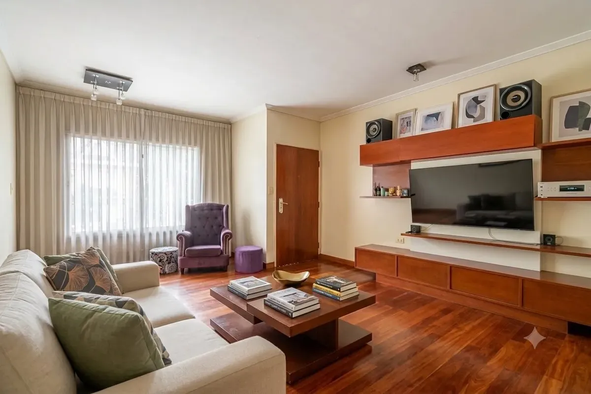 Dúplex 4 Ambientes Con Patio, Parrilla Y Cochera Doble En Barrio Naón Mataderos
