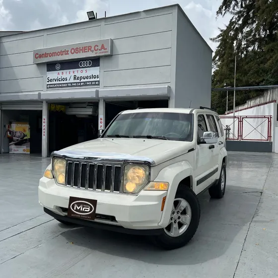 Jeep Cherokee Sport 4x2