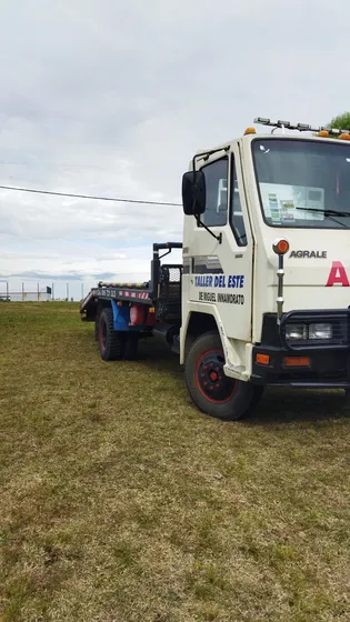 Camion De Auxilio , Super Listo Para Trabajar, Aplus Al Dia.