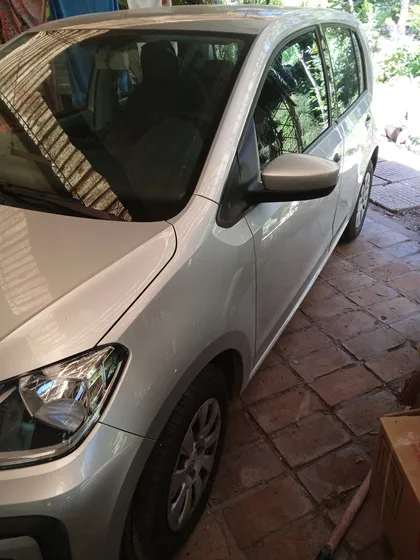 Volkswagen Up! 1.0 Move Up! 75cv