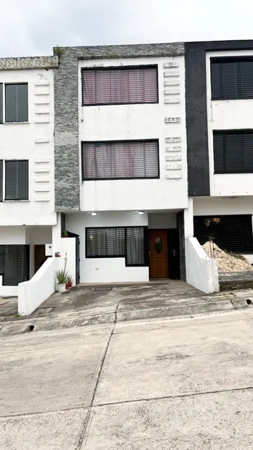 Xv, En Venta* *conjunto Residencial Los Cedros De La  Castellana*