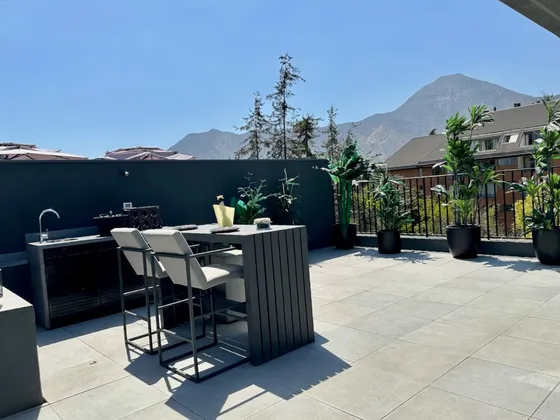Espléndido Tríplex Con Rooftop Vitacura