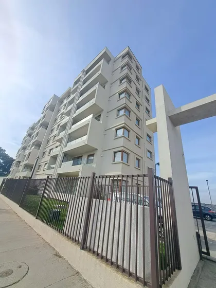 Se Arrienda Hermoso Departamento Edificio Iluminity Frente C