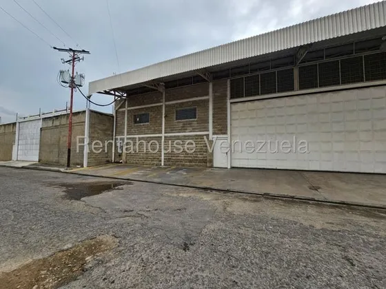 Excelente Galpón Industrial En Venta Av. Intercomunal Turmero-maracay, ( Planta Electrica Y Banco De Transformadores) 25-19825 Mv