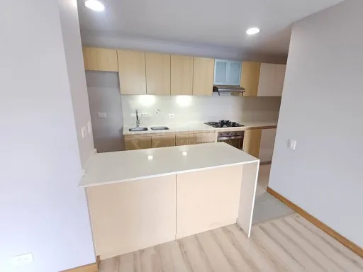 Apartamento En Arriendo Loma De Los Benedictinos 472-7325