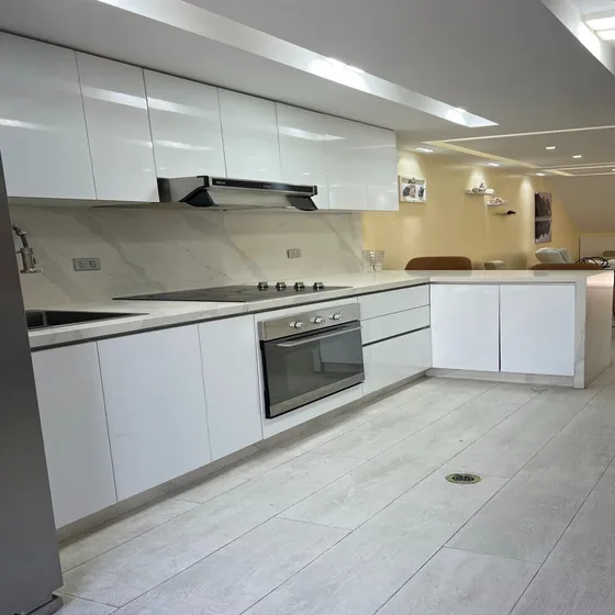 Johana Lazaro Vende Casa Tipo Apartovilla En La Urb. Manantial, Res. Villas Cristal  Consta De 114mts2     **solo Clientes**
