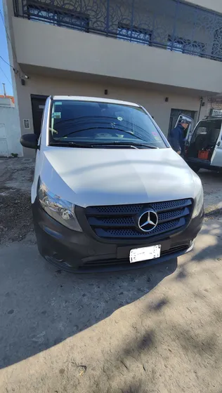 Mercedes-benz Vito 1.6 111 Cdi Furgon Mixto Aa 114cv