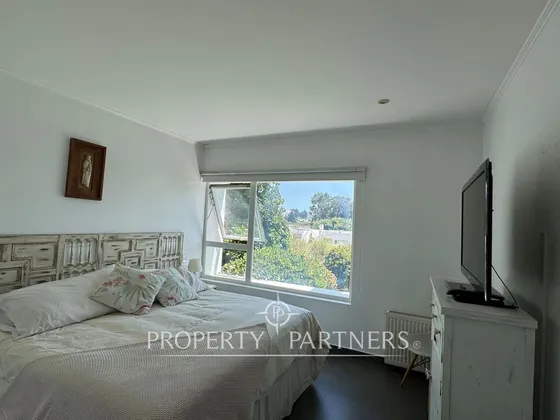 Cómodo Departamento Con Jardín En Marbella, Arrien...