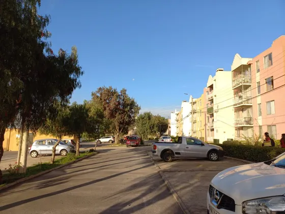 Departamento Poniente, Con Gasto Común Incluído