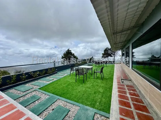 Se Vende Casa En La Colonia Tovar 