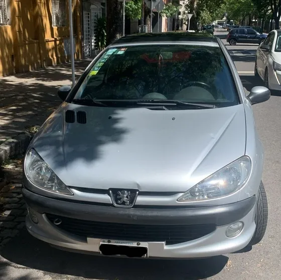 Peugeot 206 1.6 Quiksilver