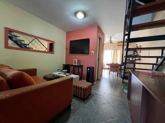 Casa Venta Triplex En Barrio El Mirador Hurlingham
