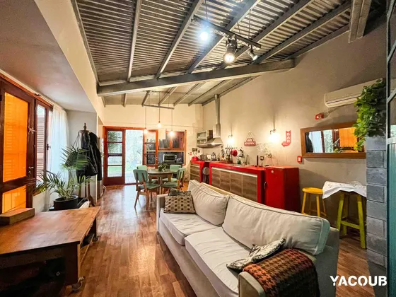 Casa En Venta - 2 Dormitorios 1 Baño - 80mts2 - Villa Parque Sicardi
