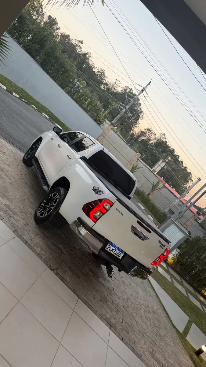 Toyota Hilux 2019 2.8 Tdi Srx Cab. Dupla 4x4 Aut. 4p — foto 5