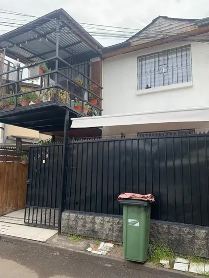 Casa 3 Dormitorios Y 2 Baños En Peñaflor