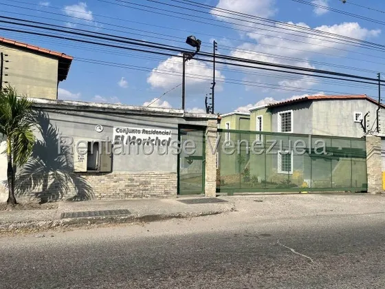Casa En Venta Urbanizacion Privada Cabudare Jrh Avenida Bolivar