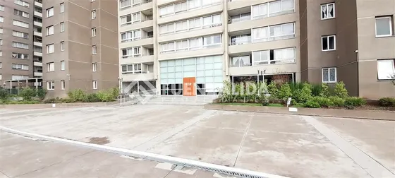 Departamento En Venta De 2 Dorm. En San Joaquín