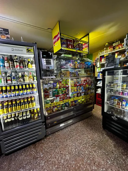 Cigarrería Esquinera En Venta