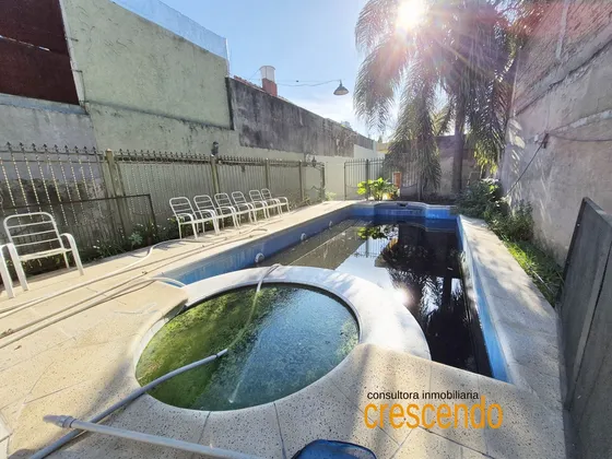 Casa En Venta En Parque Avellaneda