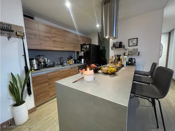 Apartamento Para La Venta En Ciudad Del Río - Poblado, Medellín