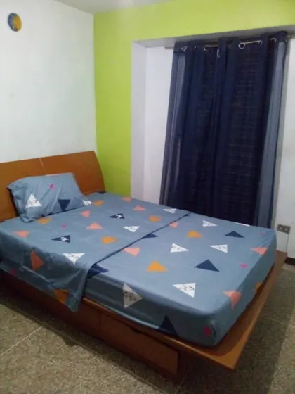 Alquiler Habitación En Los Cortijos 