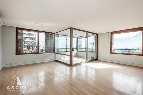 Departamento En Venta De 3 Dorm. En Las Condes