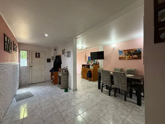Venta Casa 3 Amb Con Jardín - Castelar 