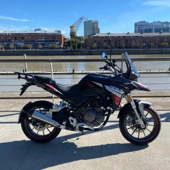 Benelli Trk 251