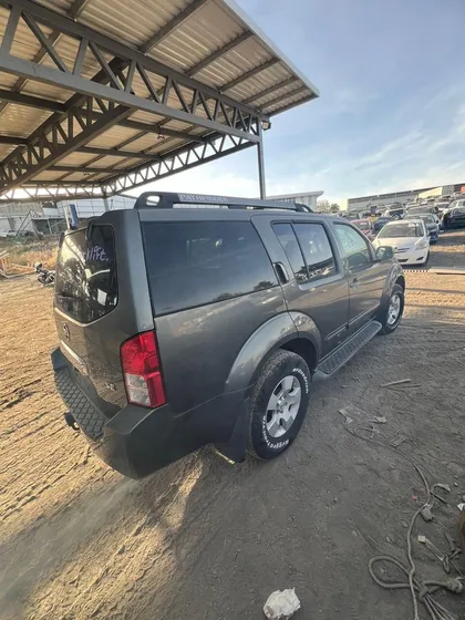 Nissan Pathfinder Se Automatico