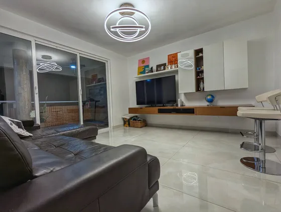 Townhouse Moderno En Terrazas De Camoruco Valencia - Rc