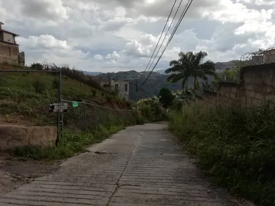 Terreno Se Vende El Hatillo, Altos Del Halcón